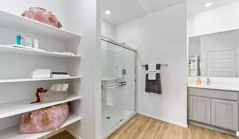 Bath - 12272 E Morris Carson Dr, Vail, AZ 85641 photo 1 of 6