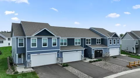 13608 Kaylemore Trl, Rosemount, MN 55068