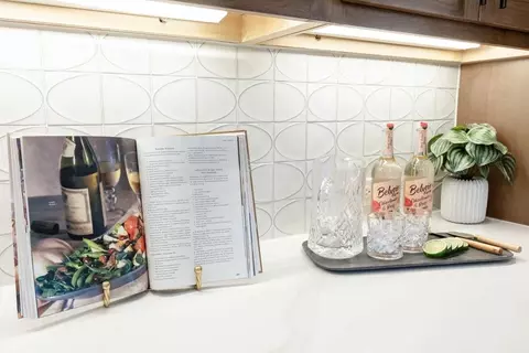 Kitchen - 17705 Coronation St, Conroe, TX 77302 photo 8 of 11