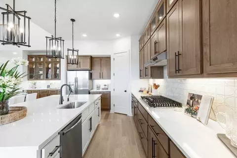 Kitchen - 17705 Coronation St, Conroe, TX 77302 photo 5 of 11