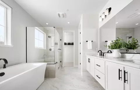 Bath - 1024 Shadowgate Drive - Model, Roseville, CA 95747 photo 1 of 1
