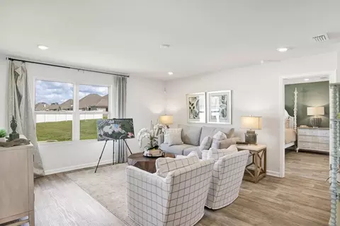 Living - Laurelbrooke Loop, Fairhope, AL 36532 photo 1 of 2
