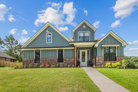 3055 Guinn Farms Rd, Tyler, TX 75707