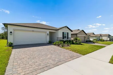 Exterior - 4969 Eagle Rock Dr, Wimauma, FL 33598 photo 5 of 10