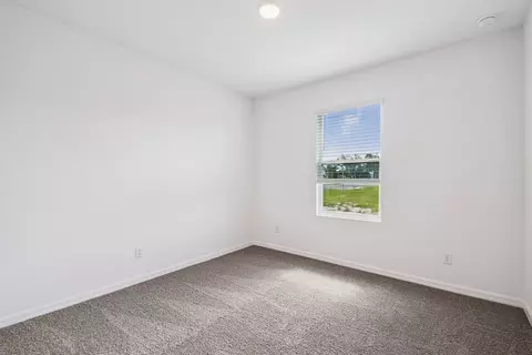Bedroom - 4969 Eagle Rock Dr, Wimauma, FL 33598 photo 4 of 4