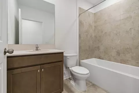 Bath - 4969 Eagle Rock Dr, Wimauma, FL 33598 photo 1 of 2