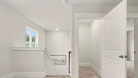 Entry Way - 2139 Marietta Cir NW, Ash, NC 28420 photo 2 of 4