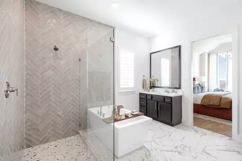 Bath - 17705 Coronation St, Conroe, TX 77302 photo 6 of 8