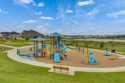 View/Area - 924 Cherrystone Loop, Buda, TX 78610 photo 2 of 10