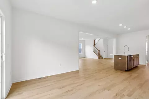 Living - 440 Parkside Way, Lititz, PA 17543 photo 6 of 7