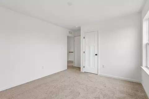 Bedroom - 440 Parkside Way, Lititz, PA 17543 photo 4 of 6
