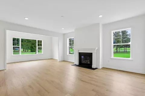 Living - 440 Parkside Way, Lititz, PA 17543 photo 2 of 7
