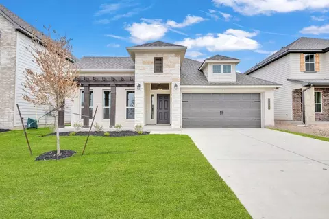 335 Pathfinder Dr, Copperas Cove, TX 76522