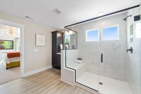 Bath - 12168 Ava Ln, Windsor, VA 23487 photo 3 of 5