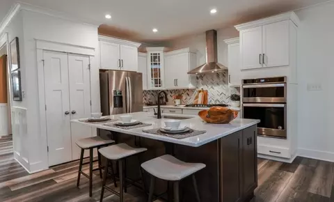Kitchen - 12168 Ava Ln, Windsor, VA 23487 photo 8 of 10
