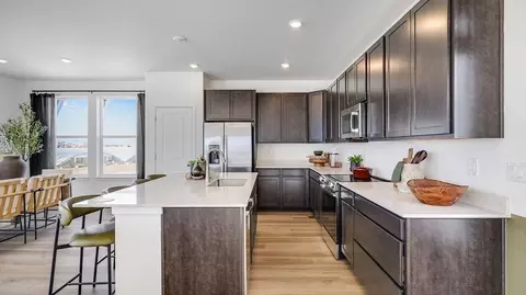 Kitchen - 3093 S Joyce Ct, Morrison, CO 80465 photo 2 of 3
