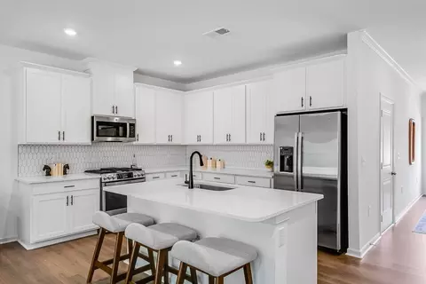 Kitchen - 500 Oak Reserve Dr UNIT 103, Garner, NC 27529 photo 2 of 7