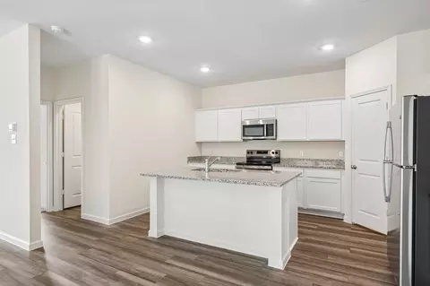Kitchen - 14206 Emeric St, Pilot Point, TX 76258 photo 3 of 5