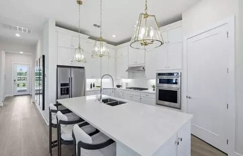 Kitchen - 11435 Emberstone Cir, Parrish, FL 34219 photo 2 of 5