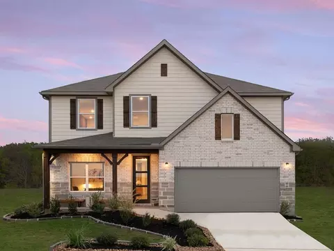 101 Yale St, Seguin, TX 78155