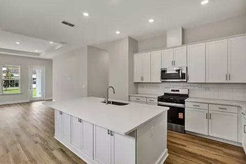 Kitchen - 636 Knotted Birch Ave, Saint Augustine, FL 32092 photo 2 of 2