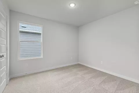 Bedroom - 5526 Franklin Hls, Von Ormy, TX 78073 photo 3 of 7