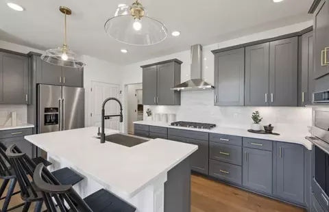 Kitchen - 766 Olam Dr, Northbrook, IL 60062 photo 2 of 2