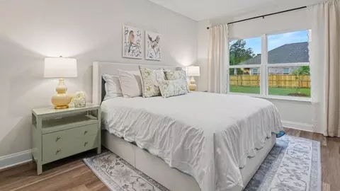 Bedroom - 3901 Newman Rd, Mobile, AL 36695 photo 4 of 9
