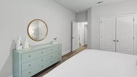 Bedroom - 3901 Newman Rd, Mobile, AL 36695 photo 5 of 9