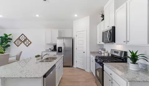Kitchen - 008 0, Centerton, AR 72736 photo 3 of 3