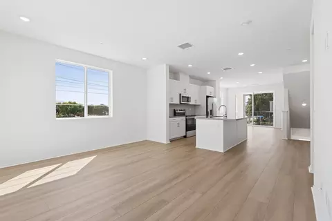 Living - 16087 W Preserve Loop, Chino, CA 91708 photo 2 of 6