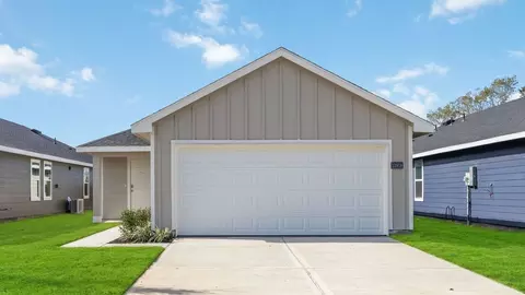 4820 Peanut Butter Jelly Dr, Houston, TX 77048