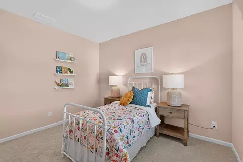 Bedroom - Crissey Dr, Macon, GA 31201 photo 4 of 8