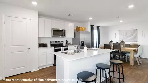 Kitchen - 7808 27th Street, Lubbock, TX 79407 photo 3 of 5