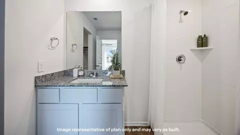 Bath - 7808 27th Street, Lubbock, TX 79407 photo 2 of 3