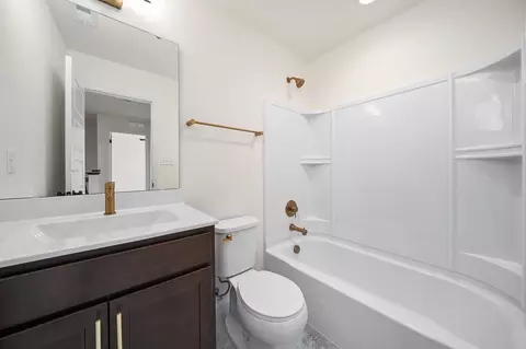 Bath - 1505 Denmark Rd, Union, MO 63084 photo 10 of 12