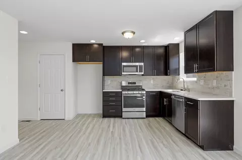 Kitchen - 1505 Denmark Rd, Union, MO 63084 photo 2 of 20