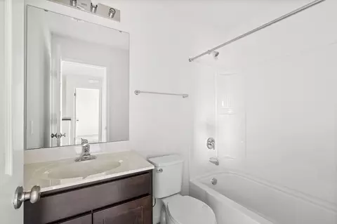 Bath - 1505 Denmark Rd, Union, MO 63084 photo 5 of 12