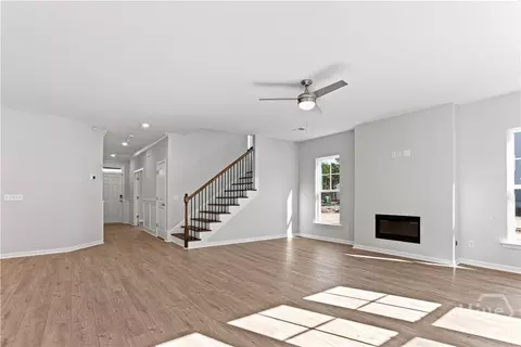 Living - 198 Champlain Dr, Pooler, GA 31322 photo 4 of 9