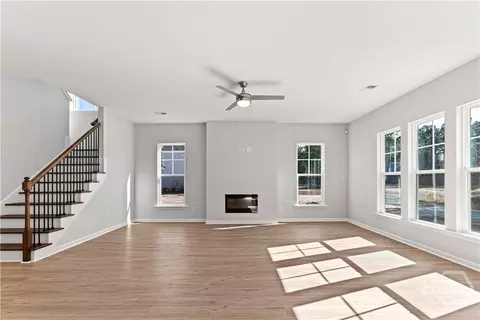 Living - 198 Champlain Dr, Pooler, GA 31322 photo 5 of 9