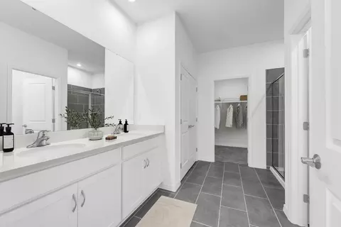 Bath - 1719 Columbus Path, Saint Cloud, FL 34771 photo 1 of 3