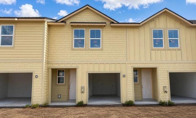 7538 Deer Valley Cir, Tampa, FL 33635