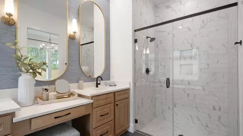 Bath - 2032 Persimmon Cove Ct, Katy, TX 77493 photo 4 of 4