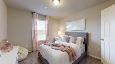 Bedroom - 702 S Cherokee Ave, Haskell, OK 74436 photo 3 of 5