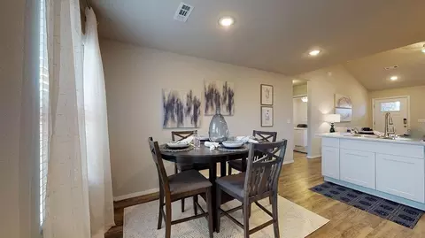 Dining - 702 S Cherokee Ave, Haskell, OK 74436 photo 1 of 2