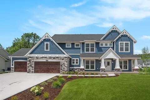 8296 Cooks Corner Dr, Byron Center, MI 49315