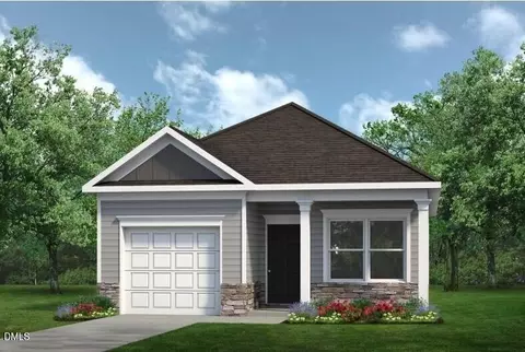 260 Courtside Dr, Dunn, NC 28334