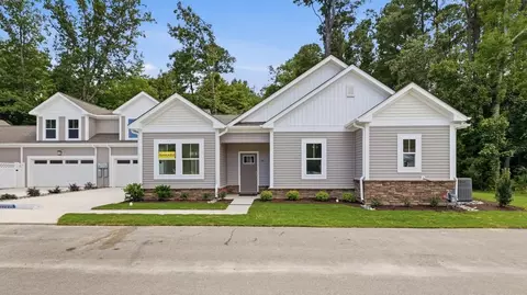 1000 Regal Rd, Suffolk, VA 23434