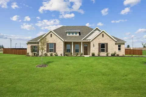 93 Hunter Pass, Waxahachie, TX 75165