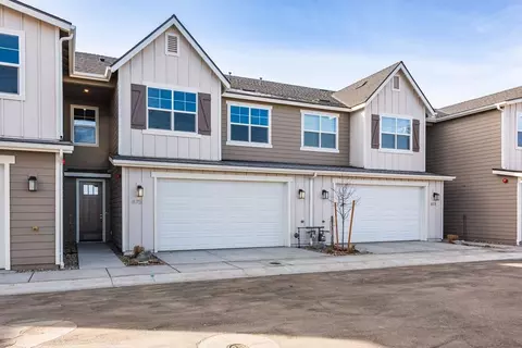 875 Furlong Dr, Minden, NV 89423